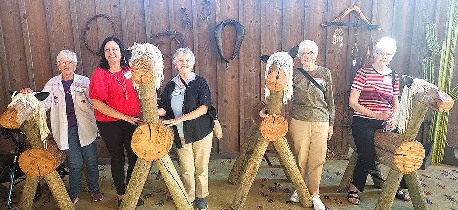 Apartment tenants visited Schusters Farm in October