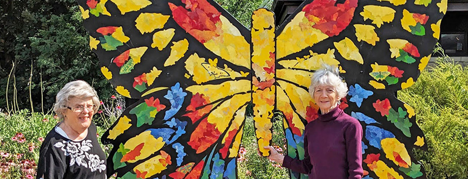 All Saints Memory Care residents visit Olbrich Bontanical Gardens.